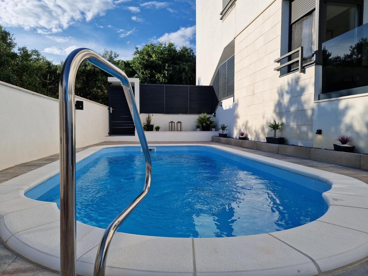 Apartman Marcelina 1 With Private Pool Трогір Екстер'єр фото
