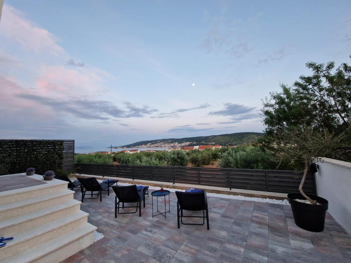 Apartman Marcelina 1 With Private Pool Трогір Екстер'єр фото